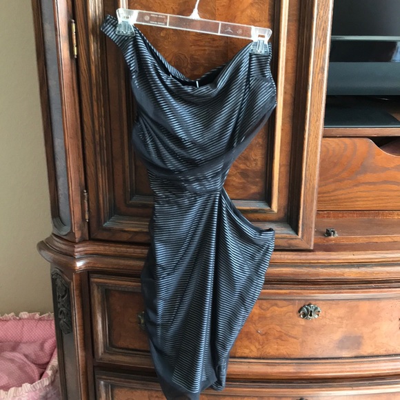 black and white stripped dress - BCBGeneration - Picture 1 of 4